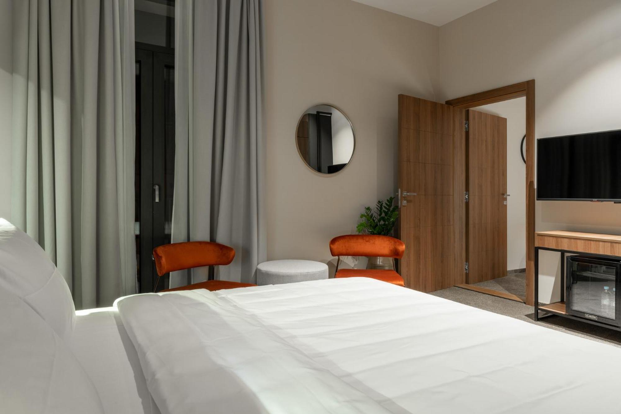 Degrassi Boutique Garni Hotel Izola Bilik gambar